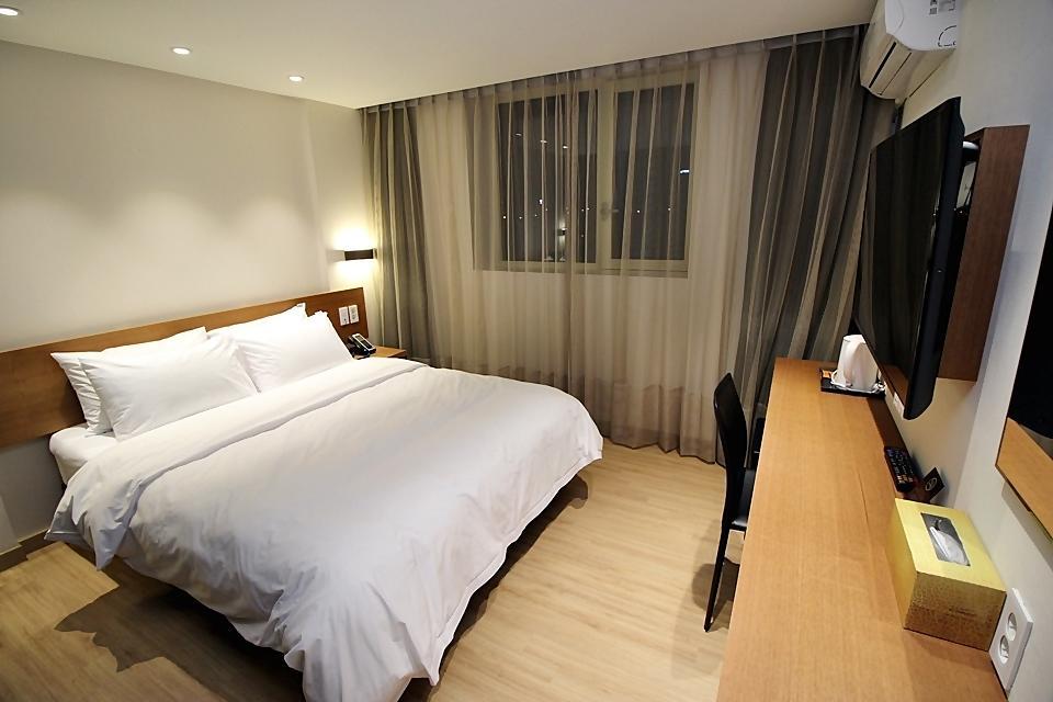 Winners Hotel Gangneung Exterior photo